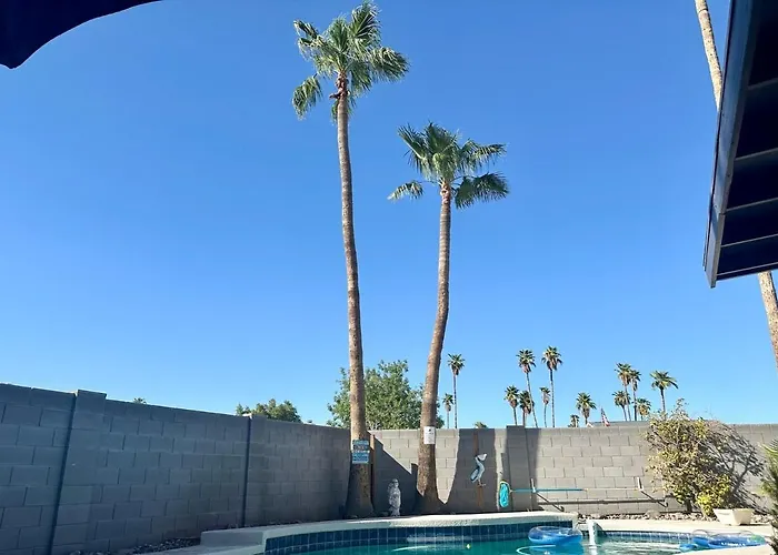 Private Oasis, Free Heated Pool, Close To Asu