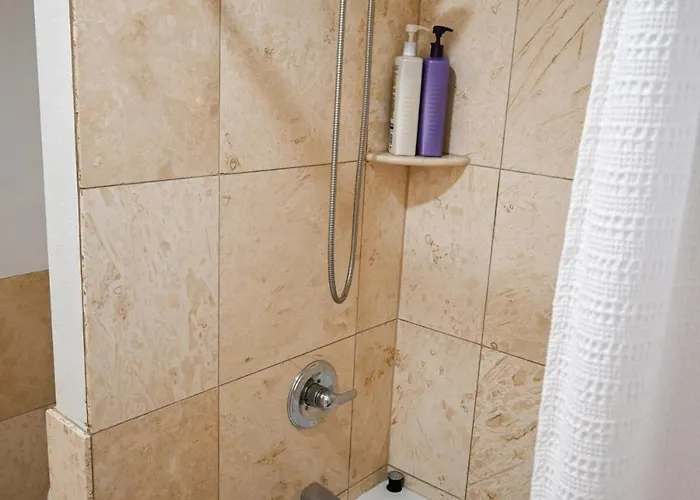 Holiday home Private Oasis, Free Heated Pool, Close To Asu