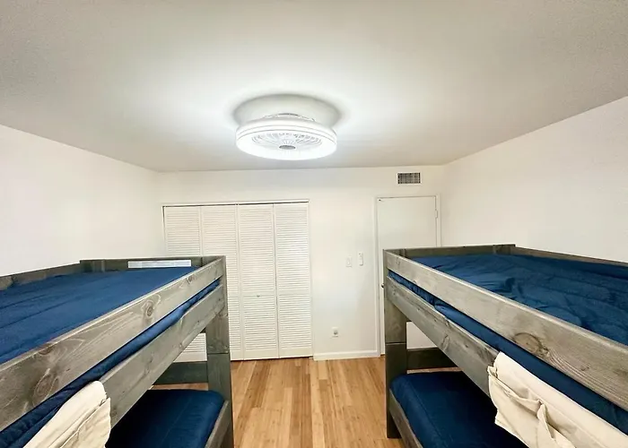 Private Oasis, Free Heated Pool, Close To Asu Holiday home Tempe