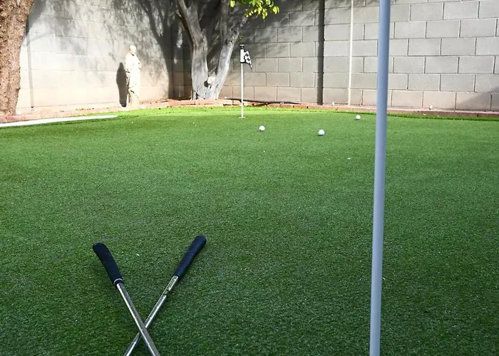 Holiday home Private Oasis, Free Heated Pool, Close To Asu