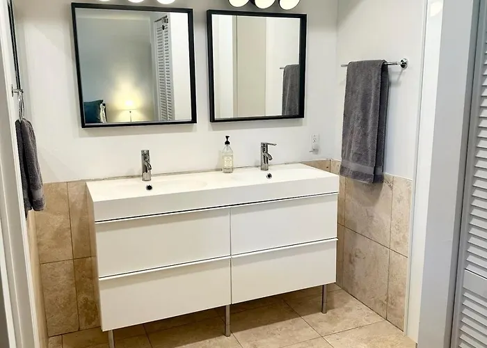 Private Oasis, Free Heated Pool, Close To Asu Tempe