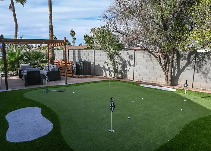 Holiday home Private Oasis, Free Heated Pool, Close To Asu *