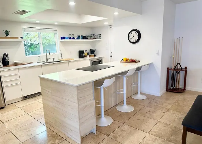 Holiday home Private Oasis, Free Heated Pool, Close To Asu Tempe