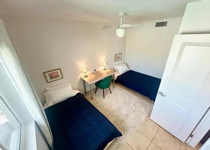 Private Oasis, Free Heated Pool, Close To Asu Holiday home *