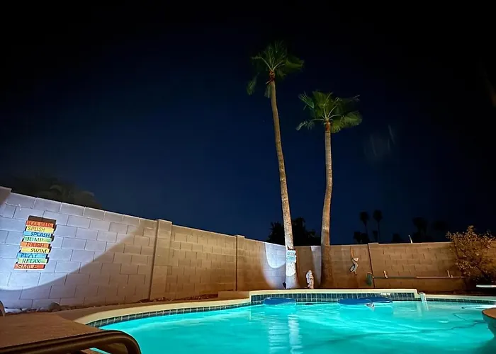 Holiday home Private Oasis, Free Heated Pool, Close To Asu
